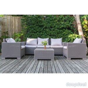 Create Your Dream Backyard with Outdoor Furniture UAE